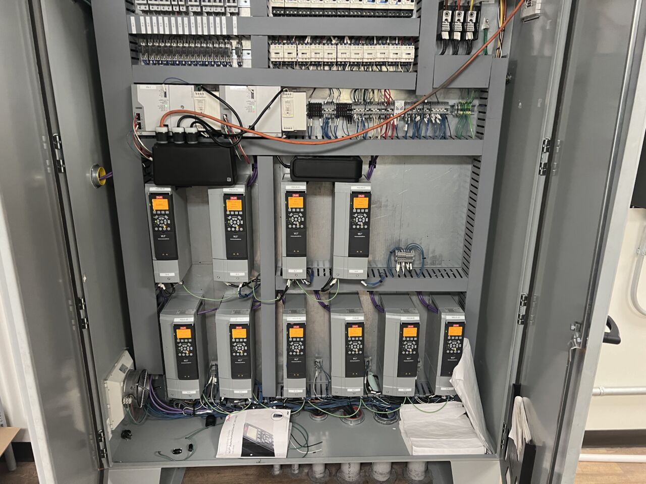 019-plc-control-panel-rabin-worldwide