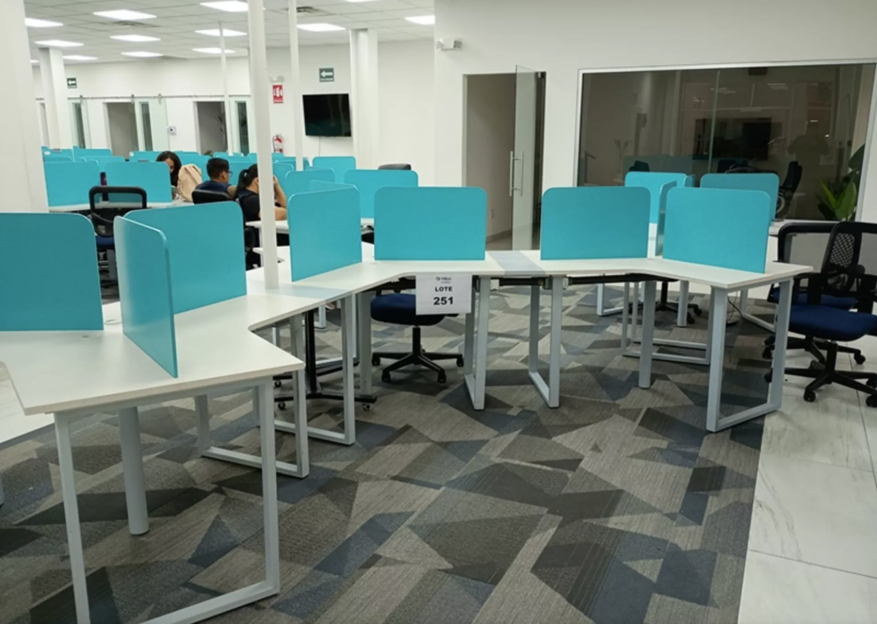 hilco-mx-lot-251-office-furniture-rabin-worldwide